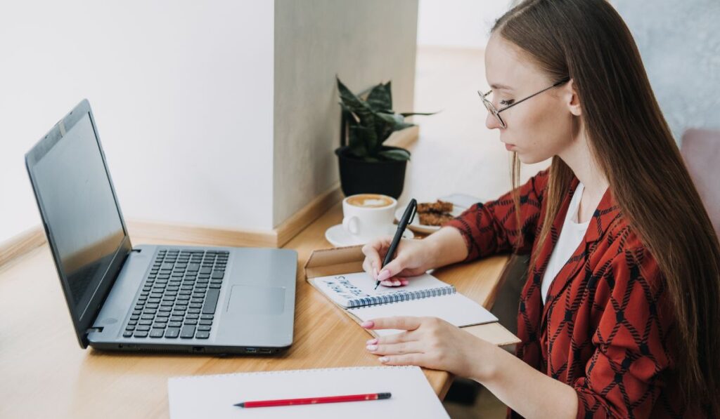 Top Personal Goals for Work Propel Your Career Forward -personal goals career