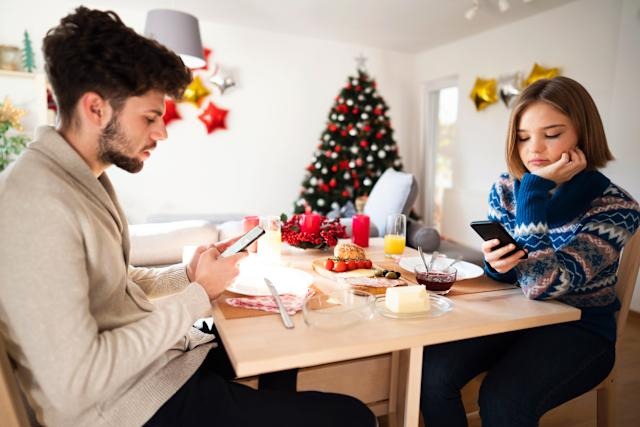 AI Family Tensions During Holidays