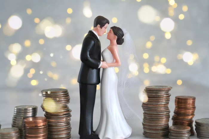 AI Finances in Marriage